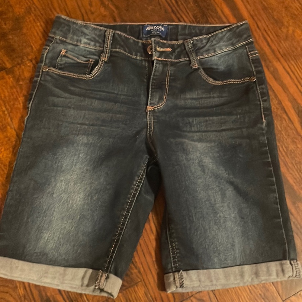 Arizona Bermuda Jean shorts YOUTH size 14